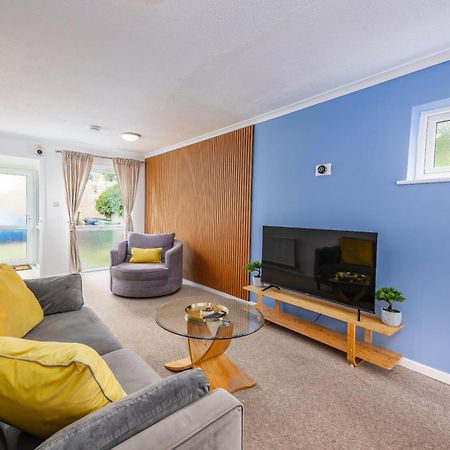 4 Bedroom House With Parking Near City Centre By Trinity Stays Short Lets & Serviced Accommodation Cambridge Exterior photo