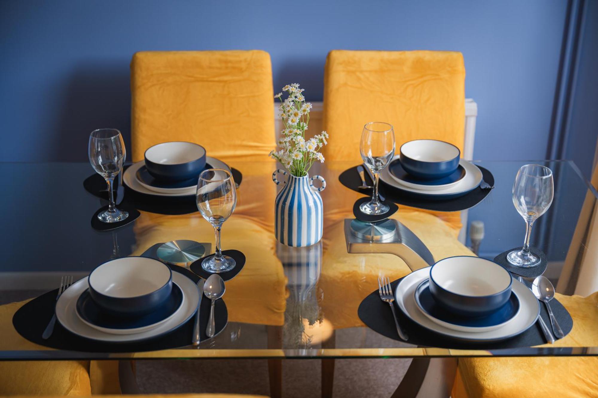 4 Bedroom House With Parking Near City Centre By Trinity Stays Short Lets & Serviced Accommodation Cambridge Exterior photo
