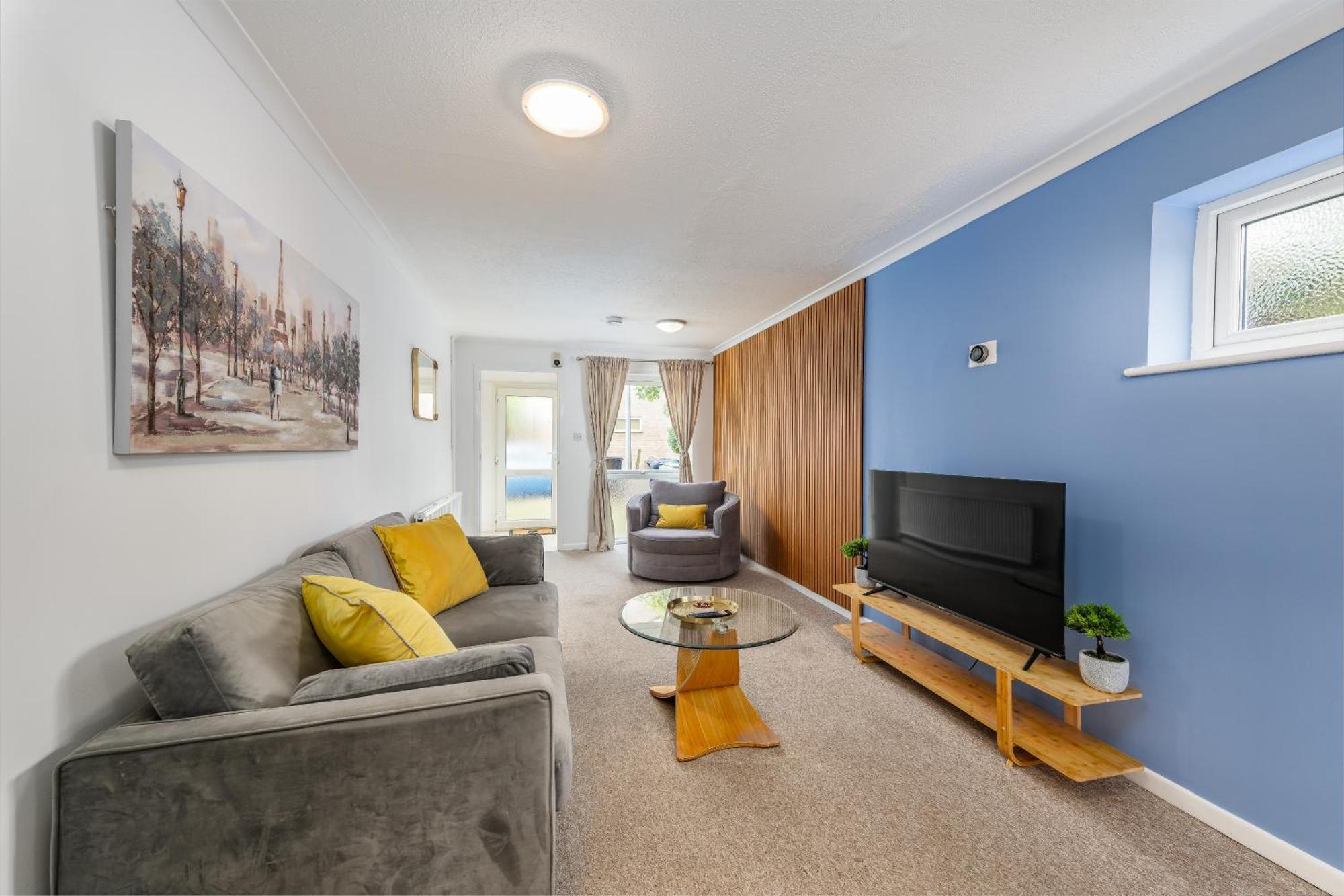 4 Bedroom House With Parking Near City Centre By Trinity Stays Short Lets & Serviced Accommodation Cambridge Exterior photo
